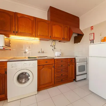 52b - Fandymur Reack Apartment Portimão